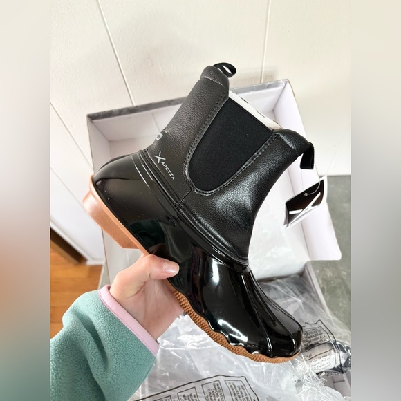 Arctix Women's McKenzie Duck Boot size 9 new black - Picture 5 of 6